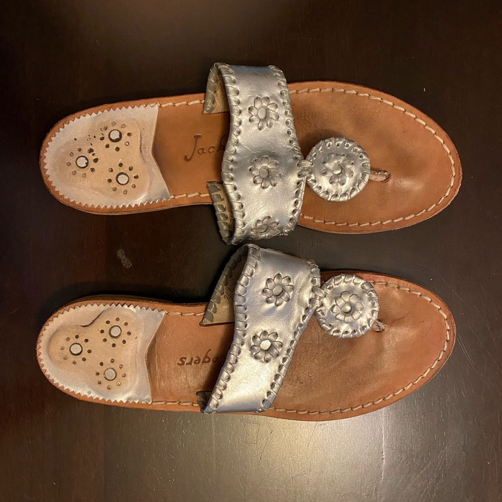 Jack Rogers Jacks Flip Flop size 7 silver